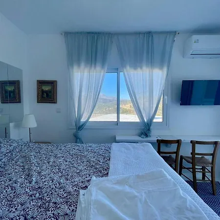 Leemore's Kalo Chorio (Lasithi)